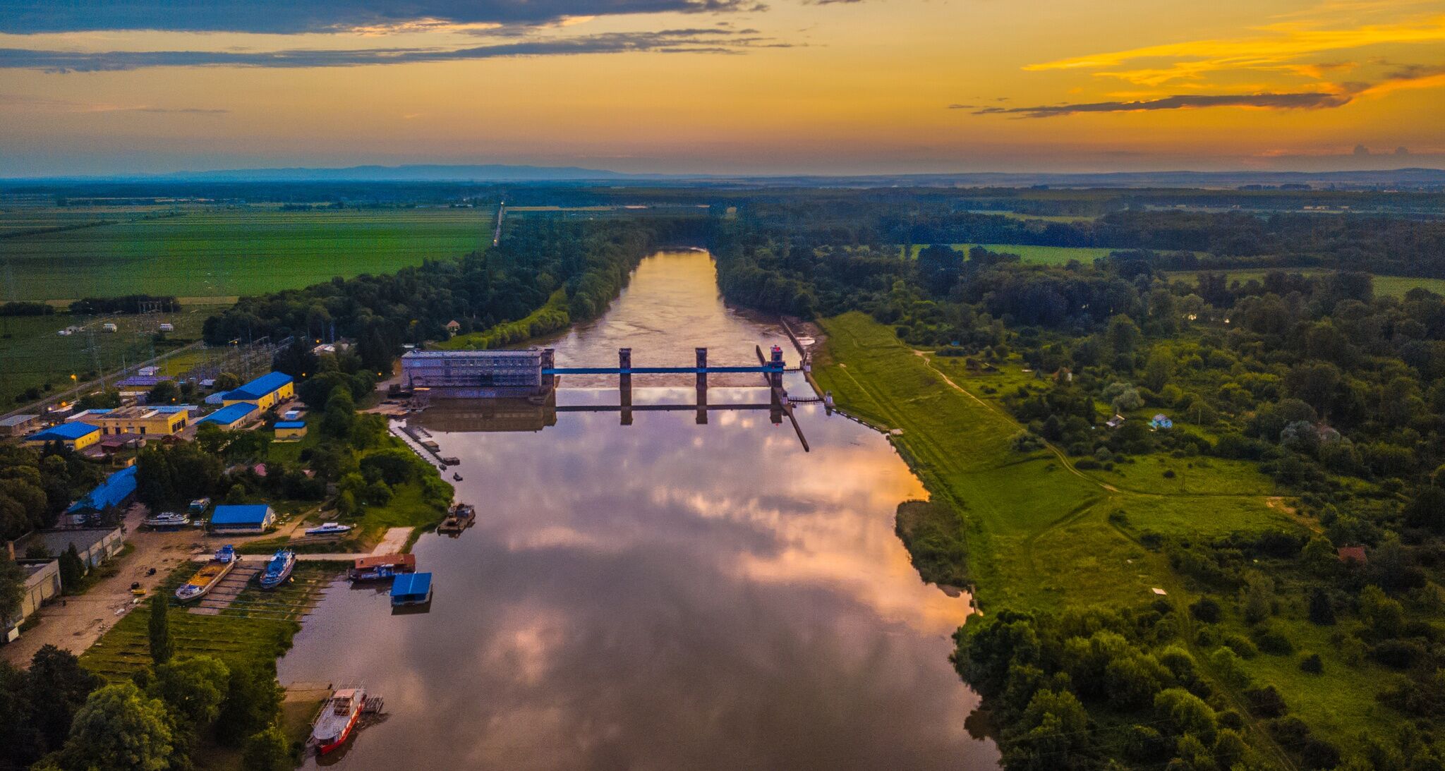Tiszalök - Tisza Garden Park 01